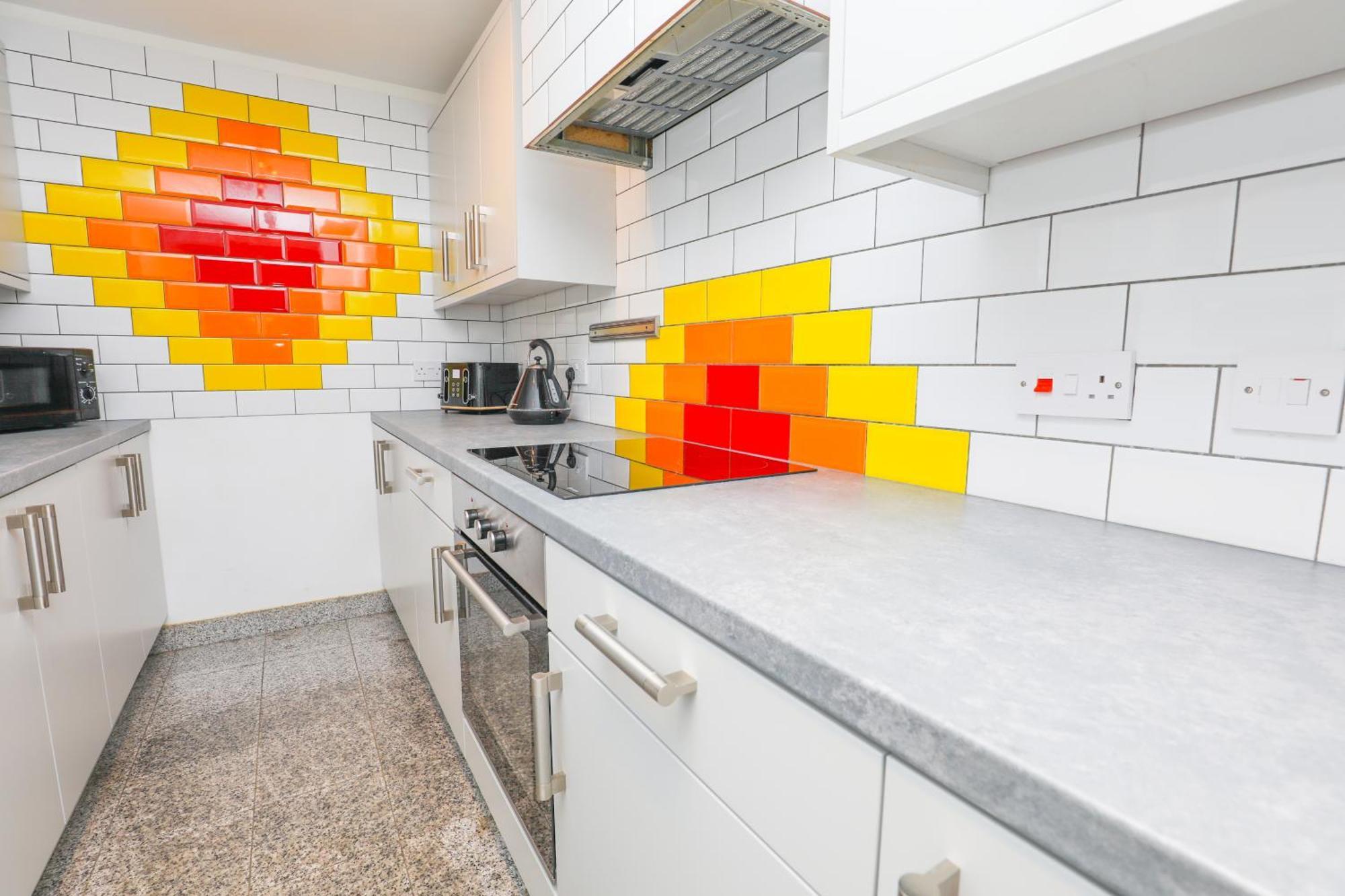 Anfield Luxe Retreat - Stylish Stay With Parking - Steps From Stadium - Short Drive To City Centre Ливерпуль Экстерьер фото